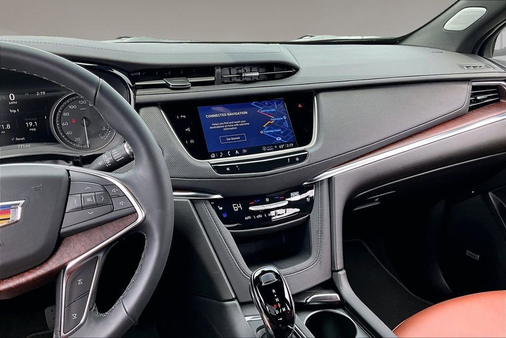 New 2026 Cadillac XT5 Premium Luxury w/ Driver Assist Package FWD image 7