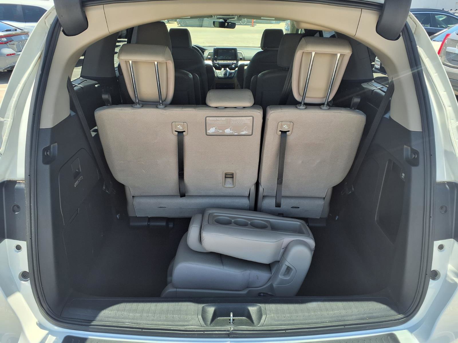 Used 2020 Honda Odyssey Touring image 8