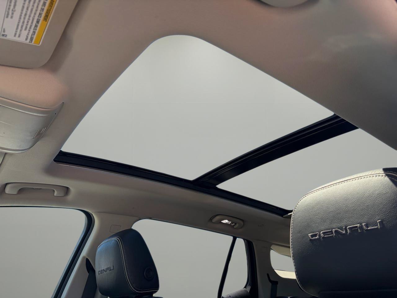 Used 2020 GMC Terrain Denali w/ LPO, Floor Liner Package AWD/4WD image 11