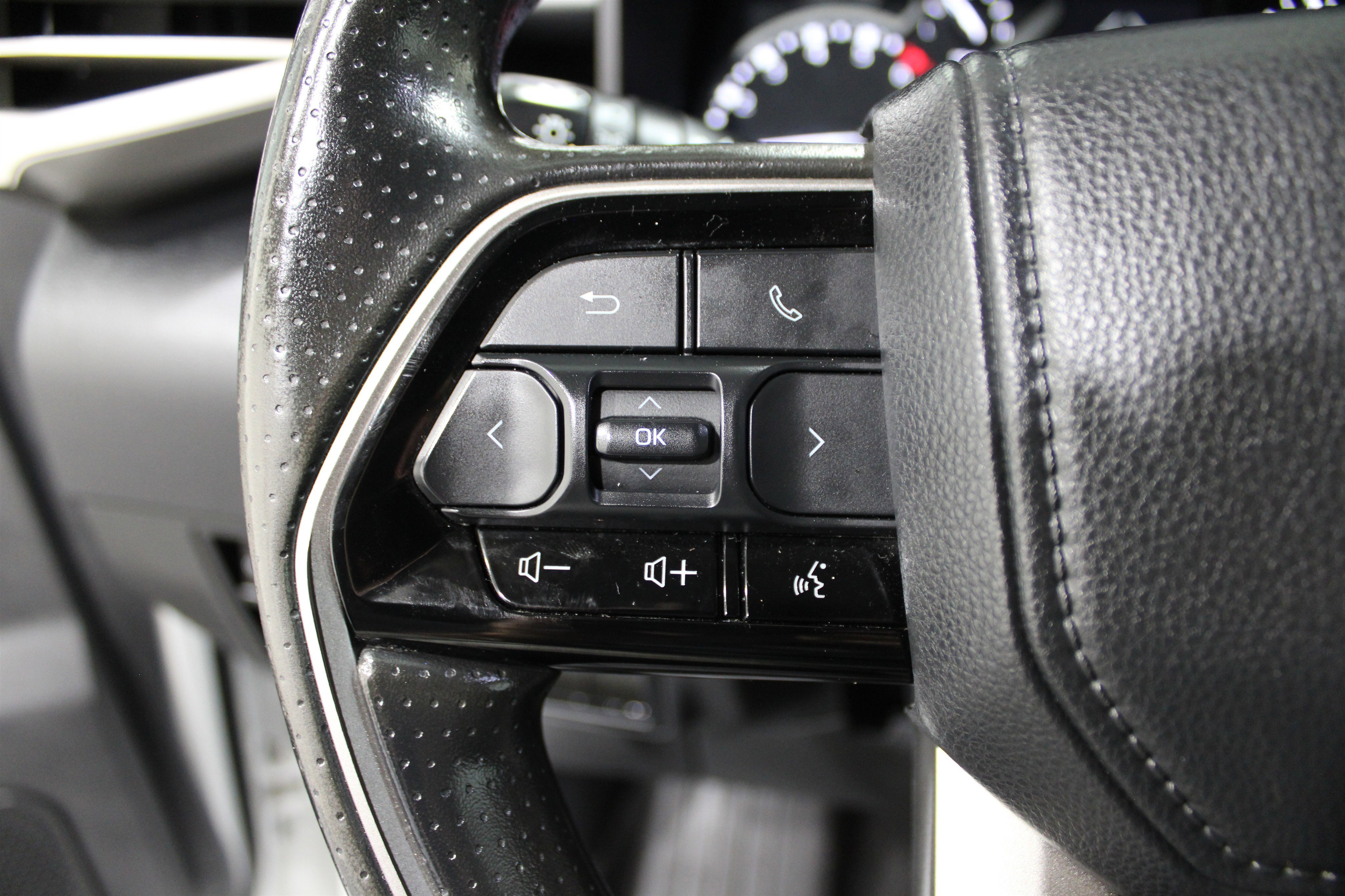 Used 2022 Toyota Tundra SR5 image 10