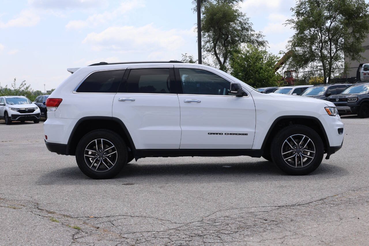 Used 2019 Jeep Grand Cherokee Limited AWD/4WD image 7