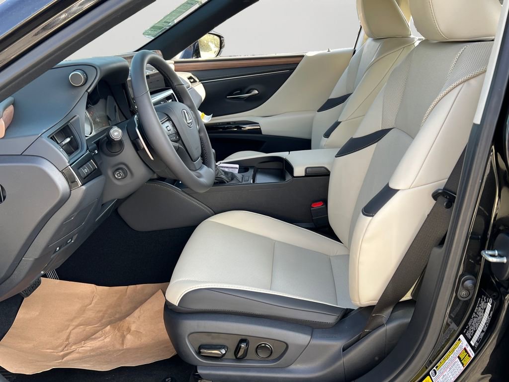 New 2025 Lexus ES 350 w/ Premium Package image 12