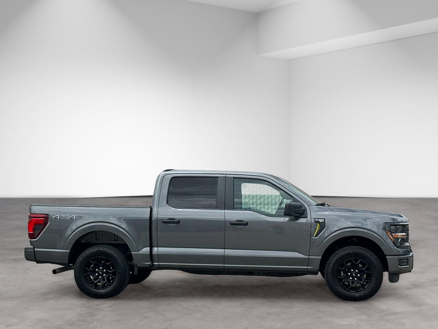 Used 2025 Ford F150 STX AWD/4WD image 7
