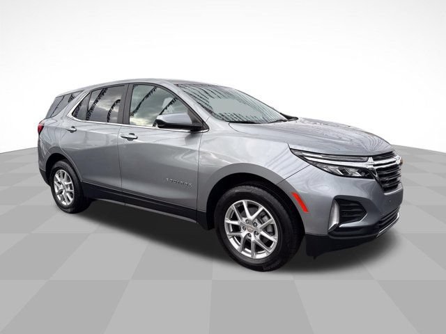 Used 2024 Chevrolet Equinox LT AWD/4WD image 3