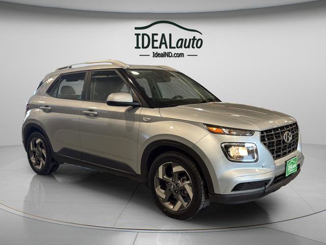Used 2022 Hyundai Venue SEL image 19