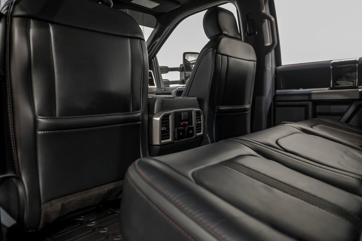 Used 2022 Ford F450 Platinum w/ FX4 Off-Road Package image 41
