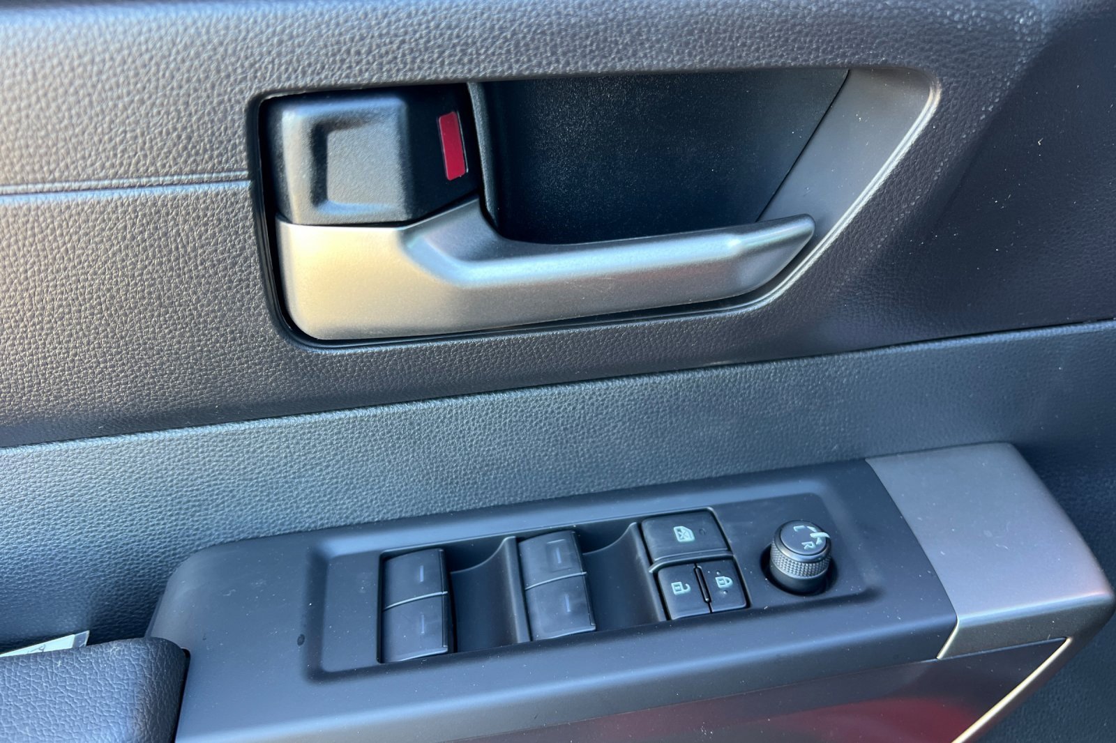 New 2025 Toyota Tundra SR5 w/ TRD Off-Road Package image 8