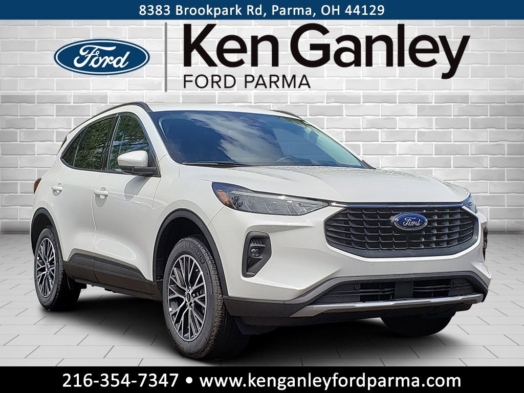 New 2024 Ford Escape Base image 3