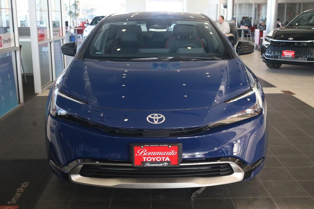 New 2026 Toyota Prius Plug-In Hybrid image 3