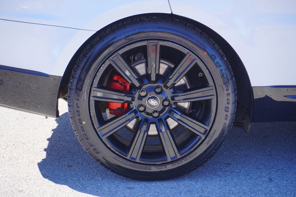 Used 2021 Land Rover Range Rover Sport HSE Silver Edition image 12