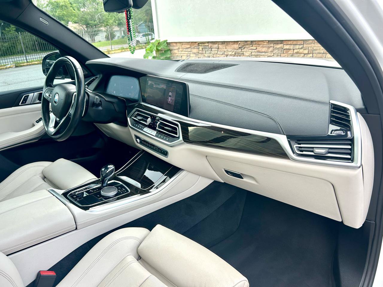 Used 2019 BMW X5 xDrive40i w/ Premium Package 2 AWD/4WD image 21