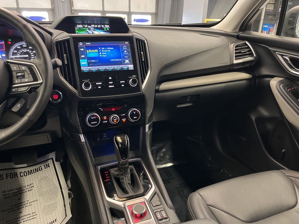 Certified 2024 Subaru Forester Limited image 24