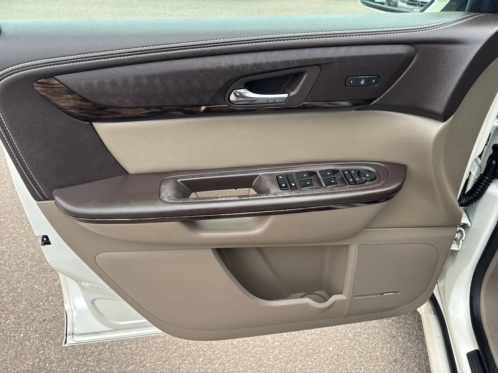 Used 2015 GMC Acadia Denali AWD/4WD image 10
