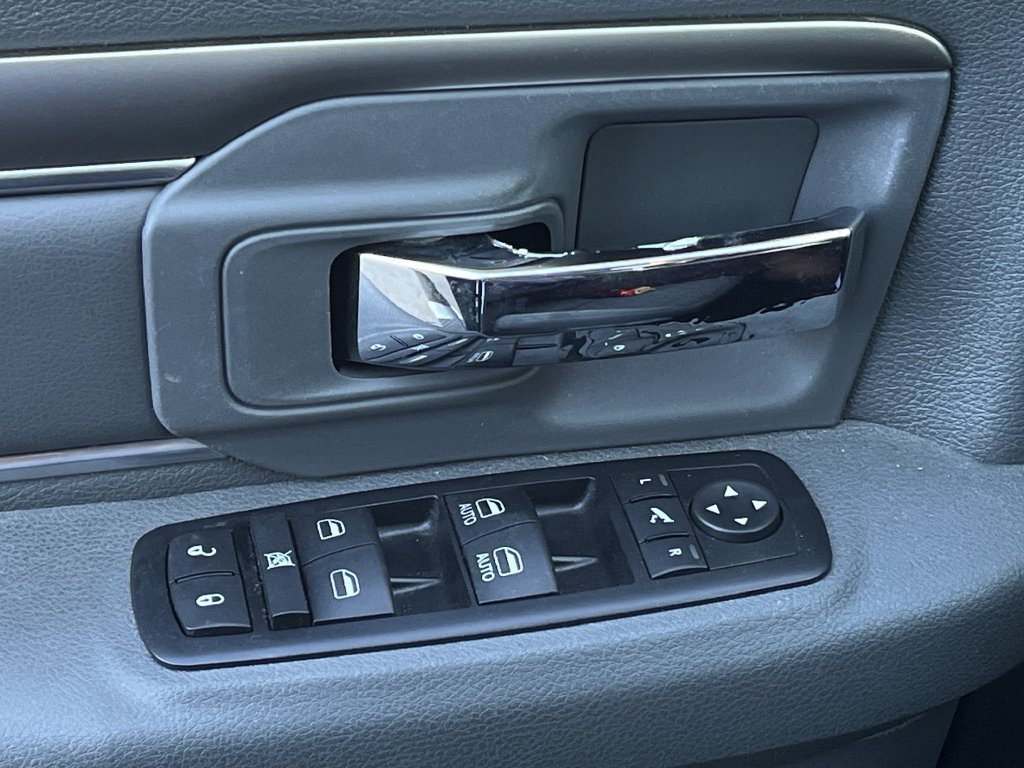 Used 2016 RAM 1500 Lone Star RWD image 20