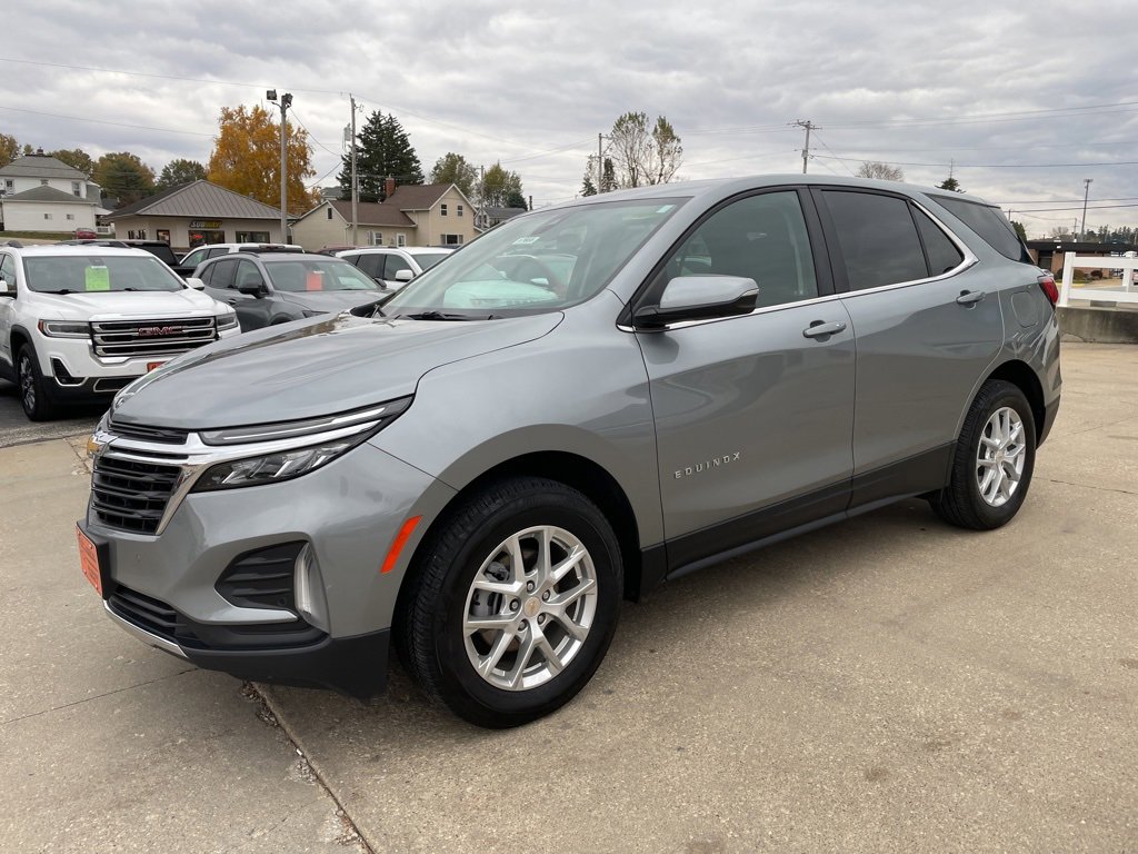 Used 2024 Chevrolet Equinox LT