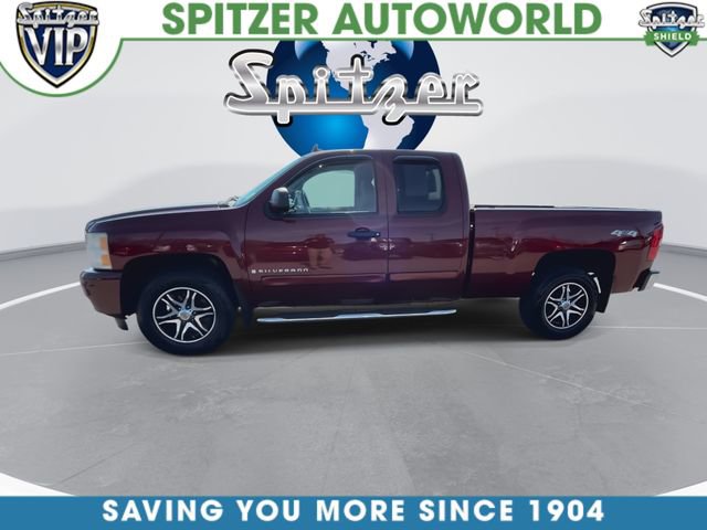 Used 2008 Chevrolet Silverado 1500 LT w/ All Star Edition AWD/4WD image 6