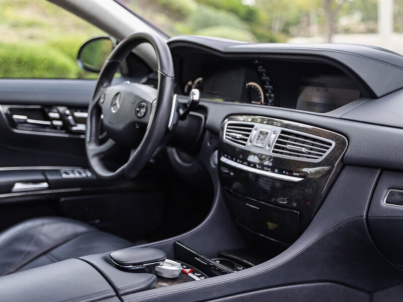 Used 2008 Mercedes-Benz CL 63 AMG image 24