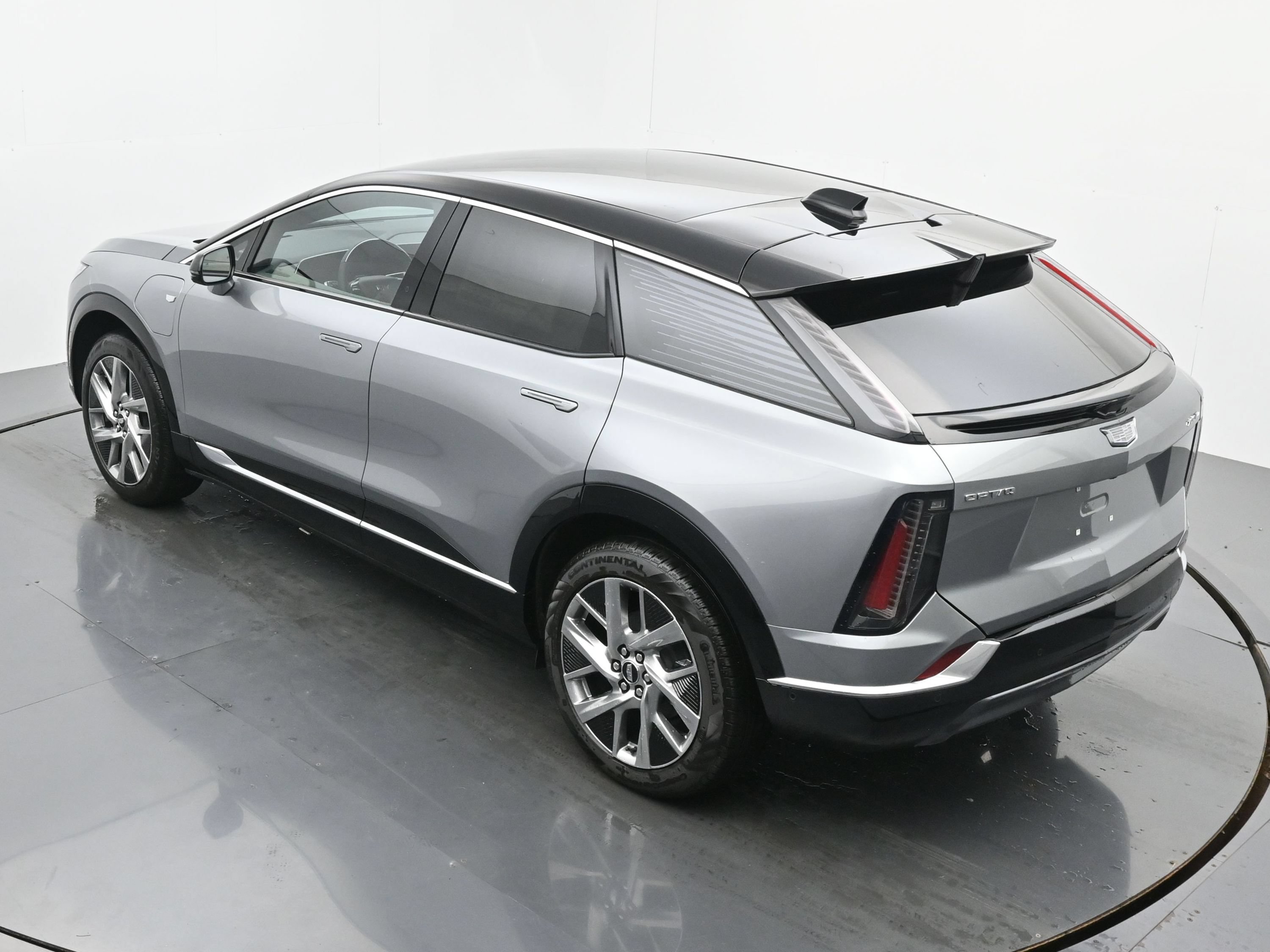 New 2026 Cadillac Optiq Luxury 1 AWD/4WD image 25