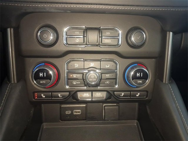 Used 2023 Chevrolet Tahoe Z71 w/ Luxury Package image 20