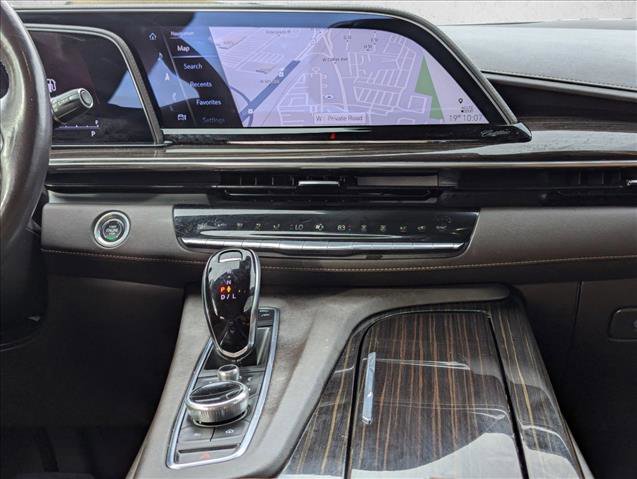Used 2022 Cadillac Escalade Premium Luxury image 15