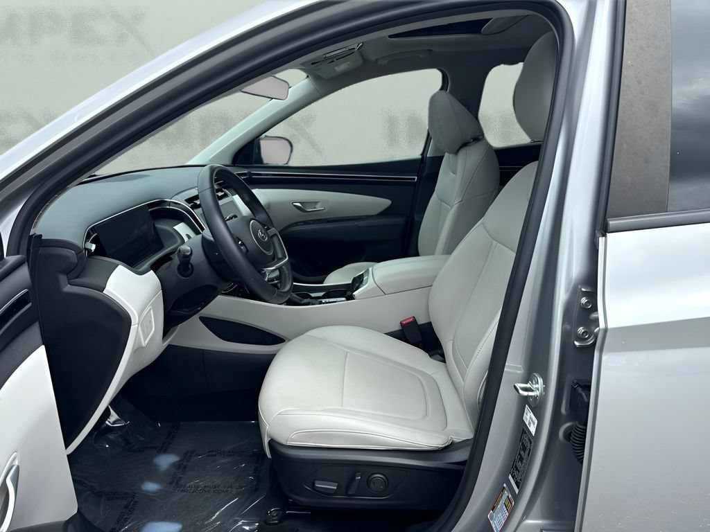 Used 2024 Hyundai Tucson SEL w/ Convenience Package FWD image 10
