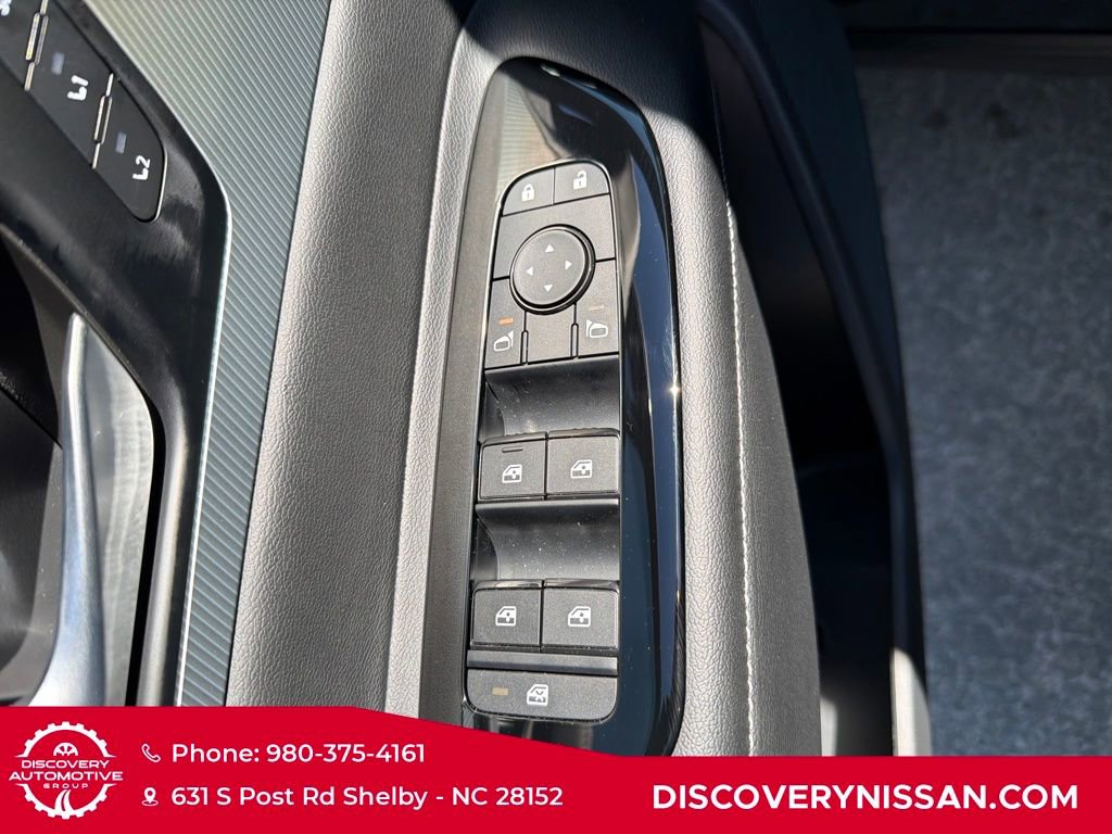 New 2026 Nissan Murano SL image 11