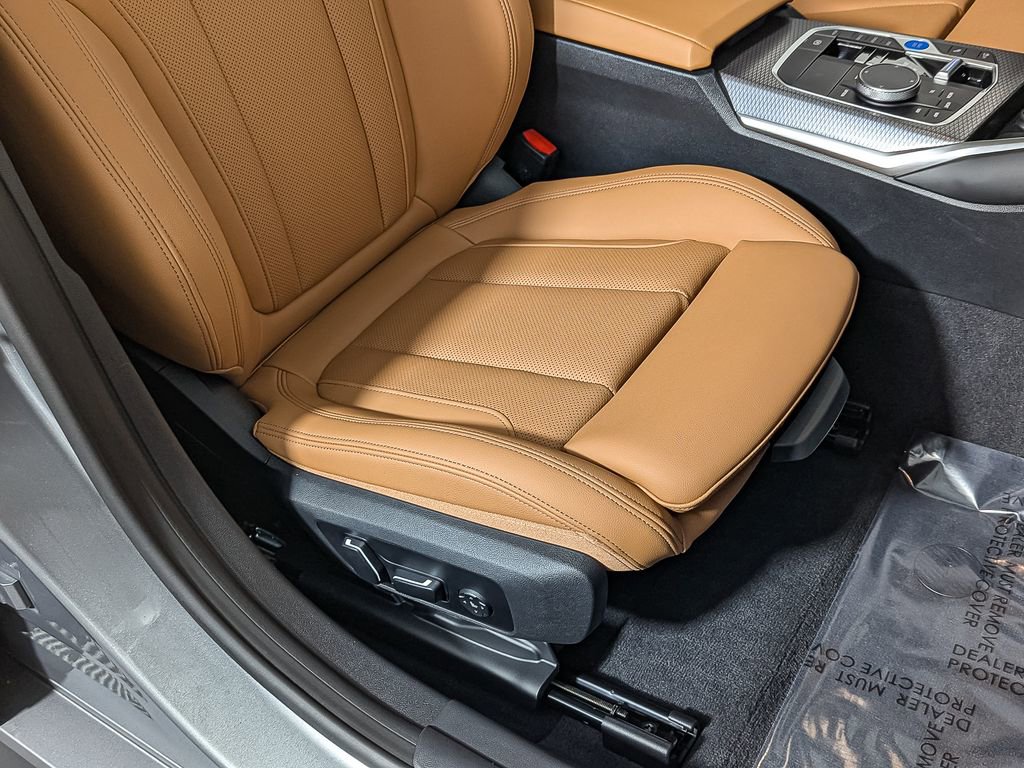 Used 2025 BMW i4 xDrive40i w/ M Sport Package image 26