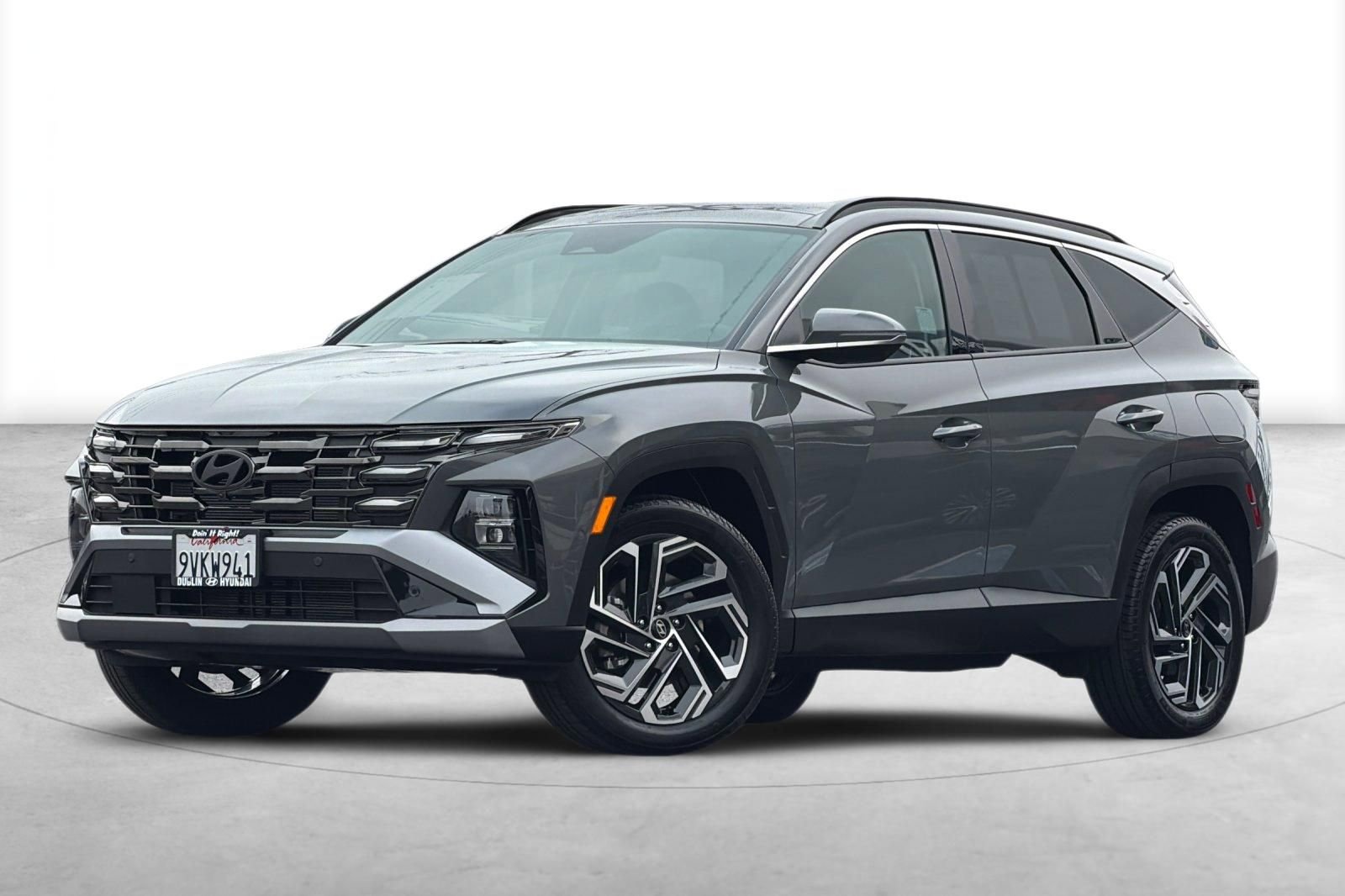 Certified 2025 Hyundai Tucson Limited image 2