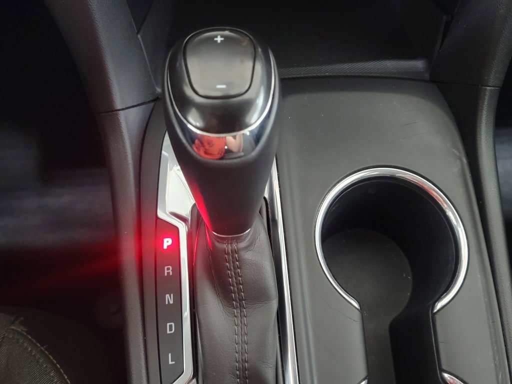 Used 2019 Chevrolet Equinox LT FWD image 17