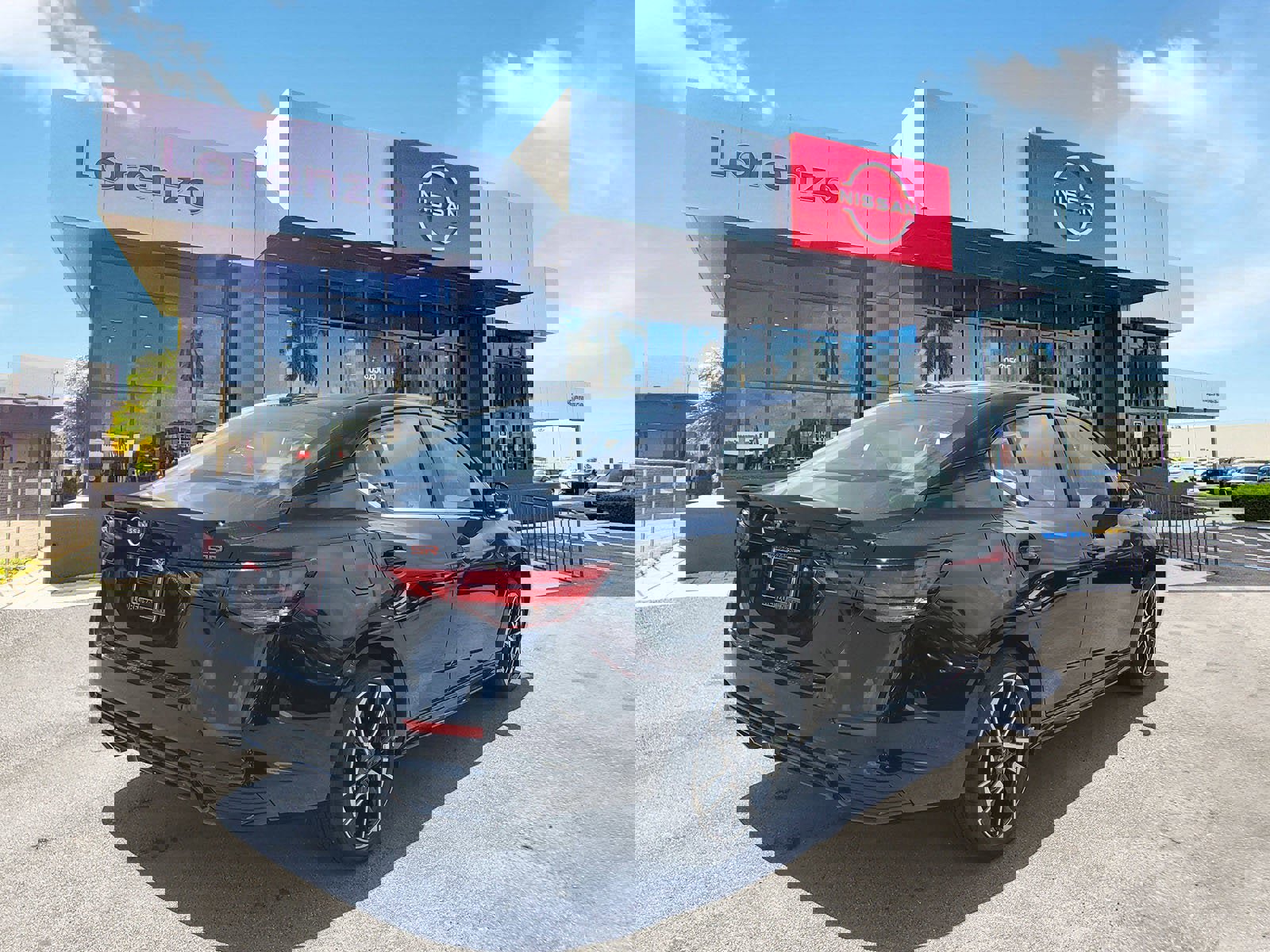 New 2025 Nissan Sentra SR w/ SR Premium Package image 4