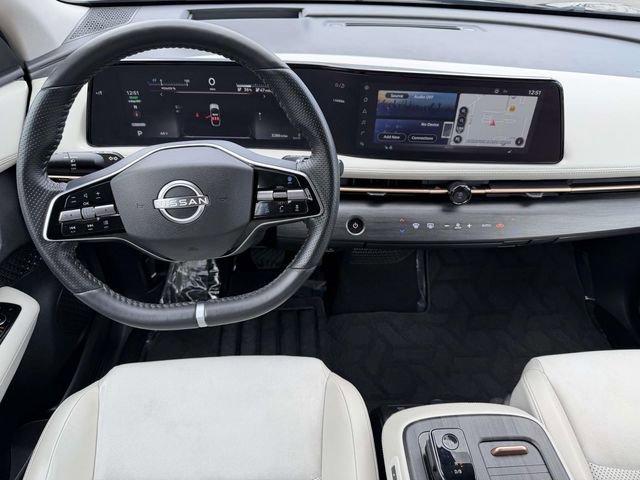 Used 2023 Nissan Ariya FWD image 14