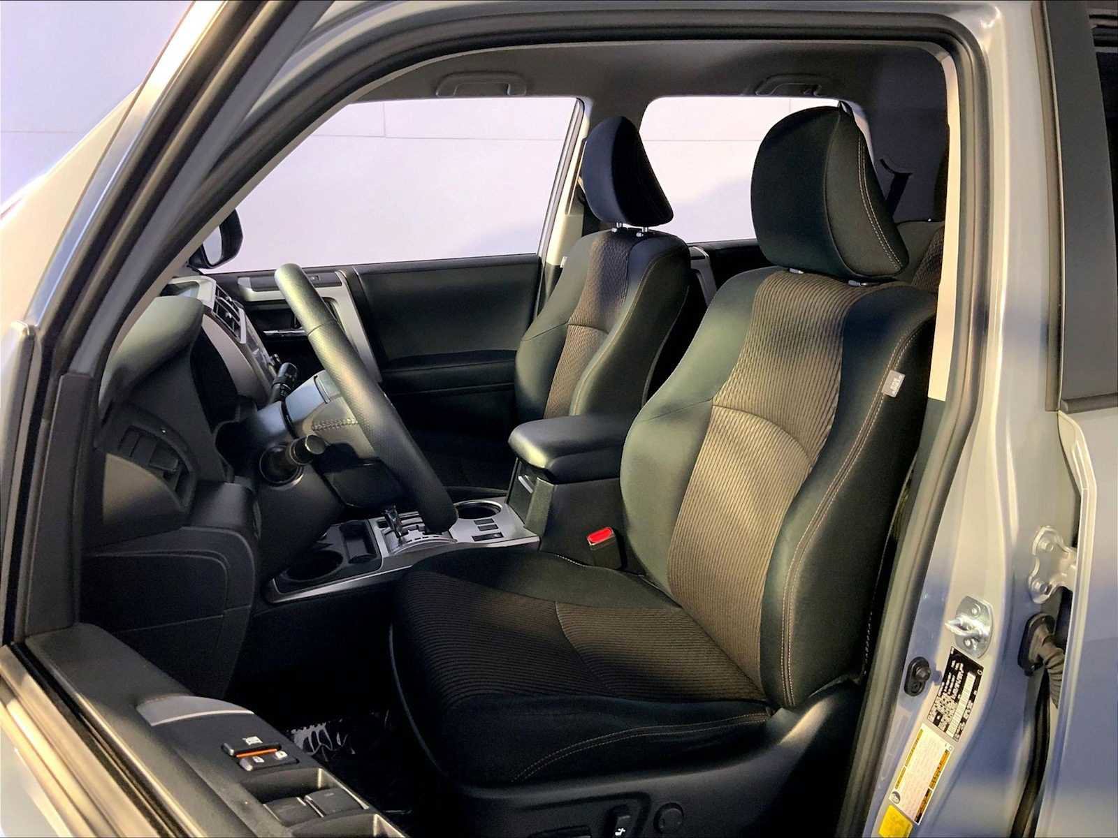 Used 2021 Toyota 4Runner Trail Special Edition AWD/4WD image 5