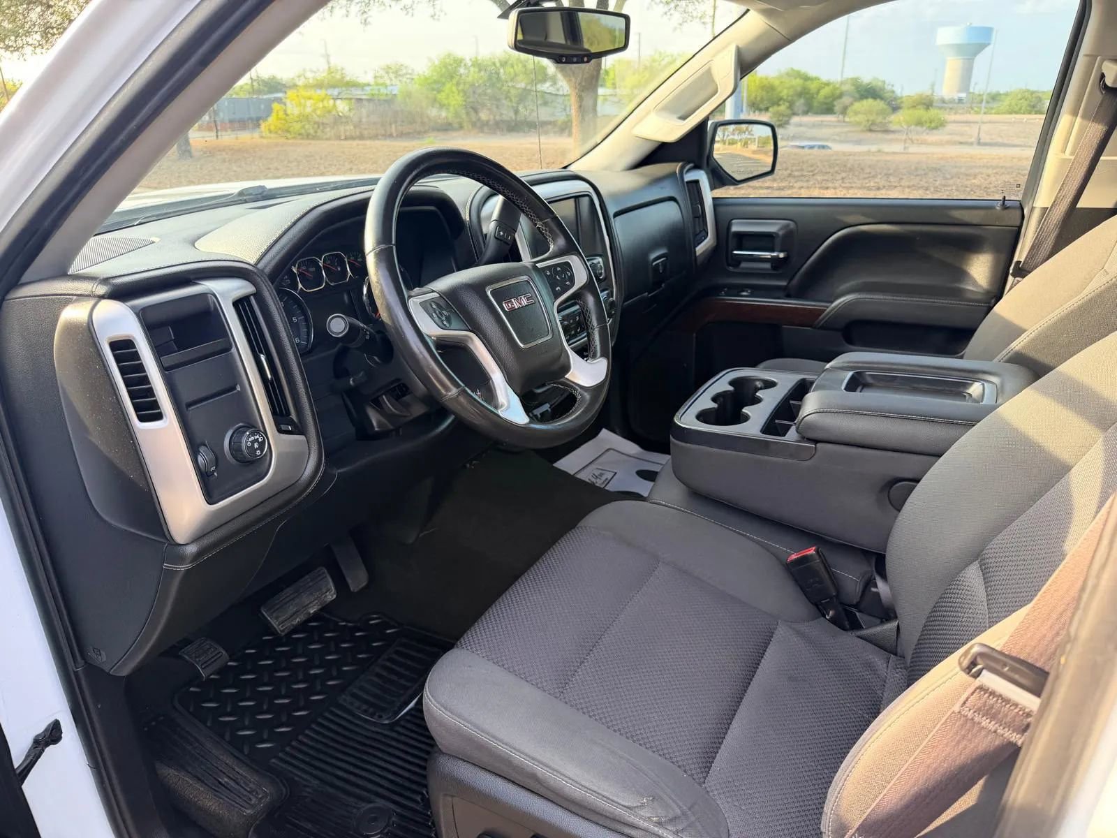 Used 2017 GMC Sierra 1500 SLE w/ SLE Value Package RWD image 16