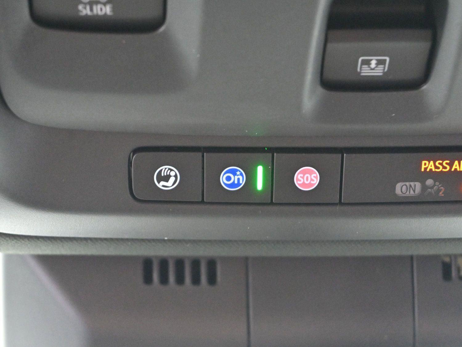 Certified 2024 Cadillac Escalade ESV Premium Luxury image 28