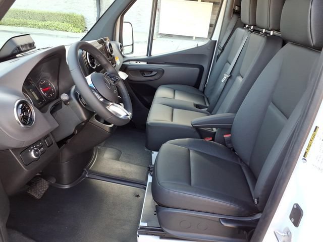 New 2026 Mercedes-Benz Sprinter 2500 image 15