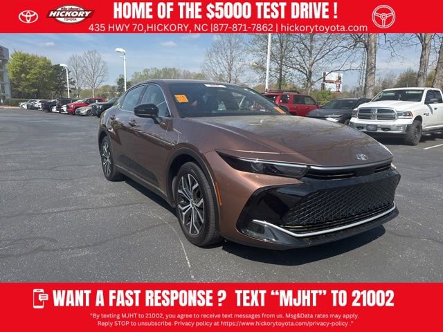 Used 2026 Toyota Crown XLE image 1