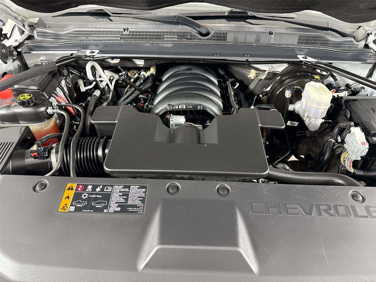 Used 2020 Chevrolet Tahoe LT w/ Luxury Package RWD image 47