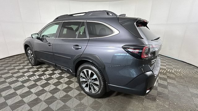 Used 2023 Subaru Outback Limited AWD/4WD video 5