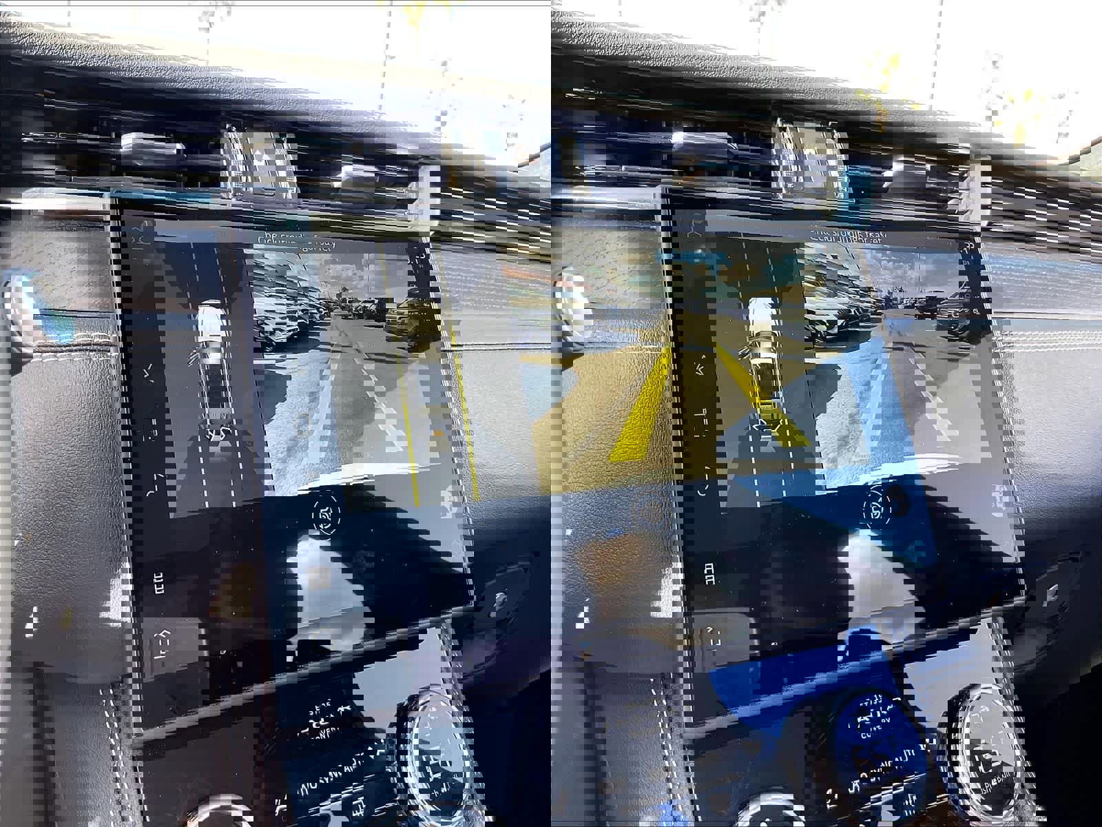 Used 2025 Jaguar F-PACE R-Dynamic S image 22