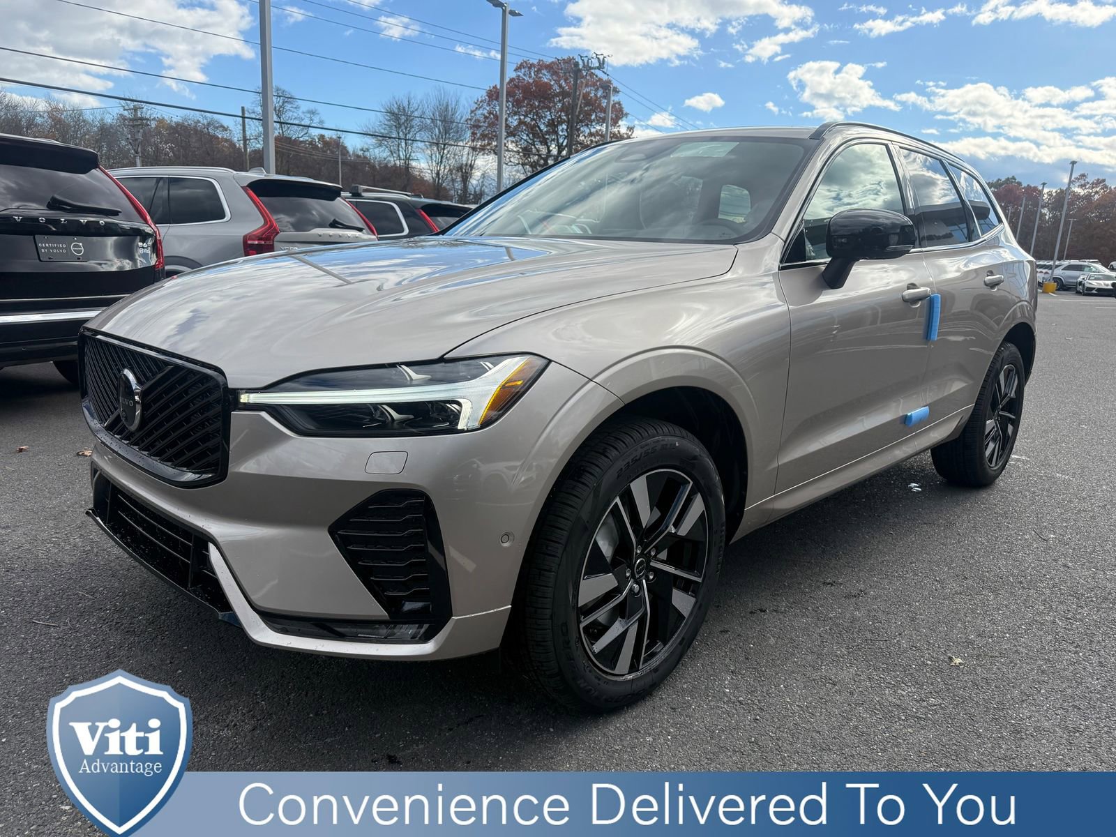 New 2026 Volvo XC60 B5 Plus w/ Protection Package Premier image 4