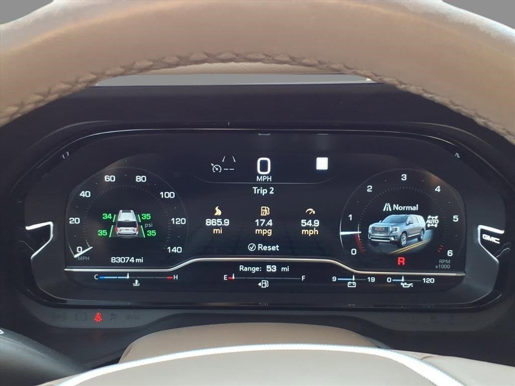Used 2022 GMC Yukon XL Denali image 28