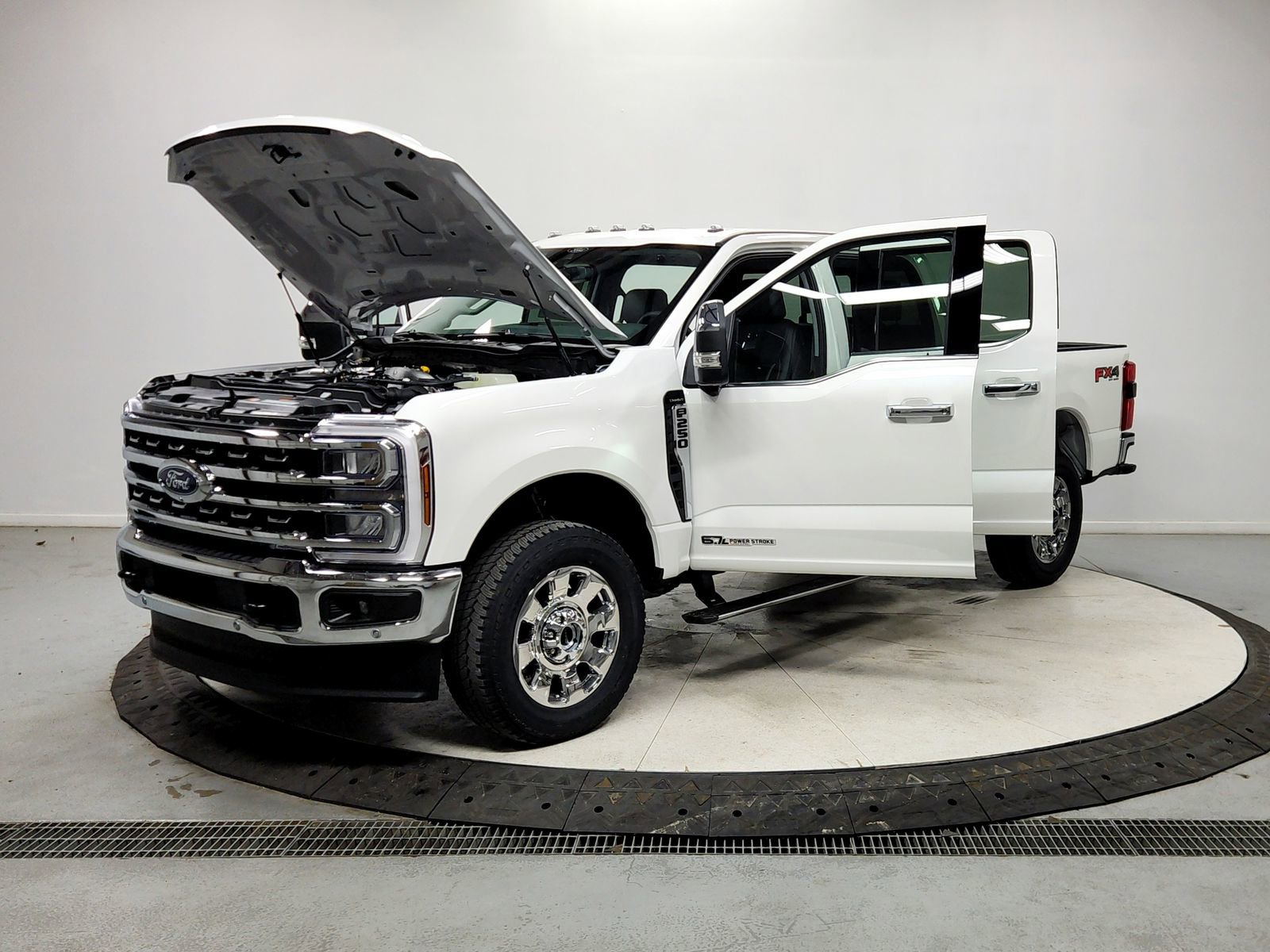 New 2026 Ford F250 Lariat w/ Lariat Premium Package image 11