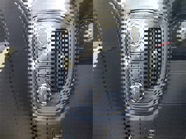 New 2025 GMC Sierra 2500 Pro w/ 1SA Pro Safety Plus Package image 28