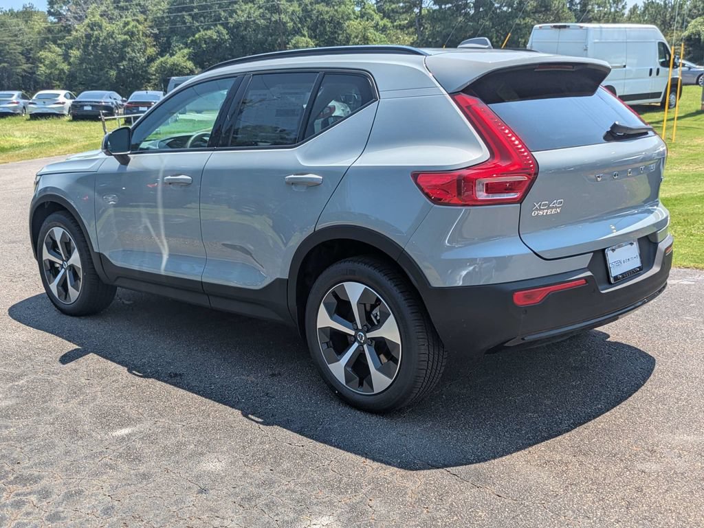 New 2026 Volvo XC40 B5 Plus w/ Protection Package Premier AWD/4WD image 4