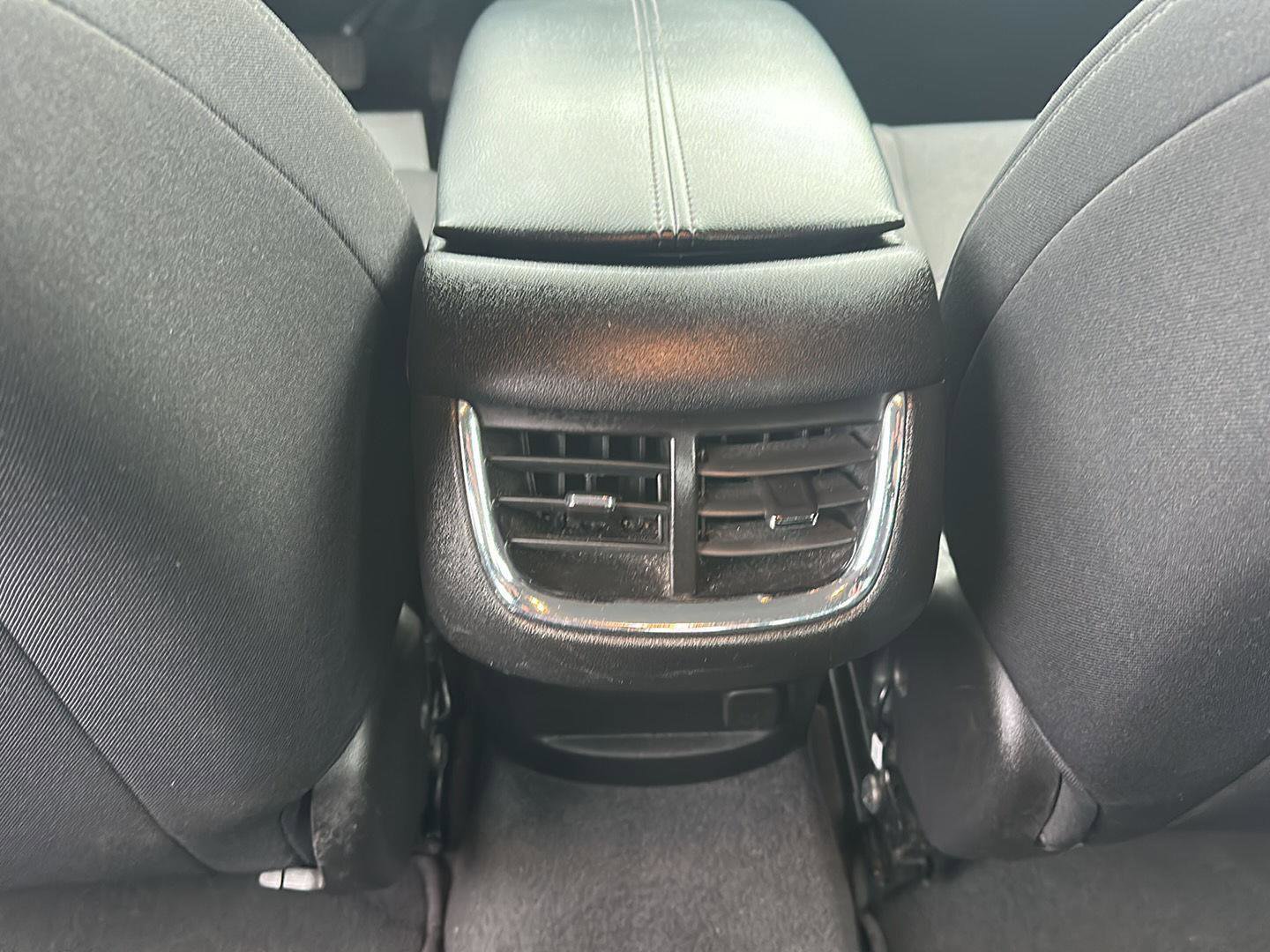 Used 2023 Chevrolet Malibu LT image 17