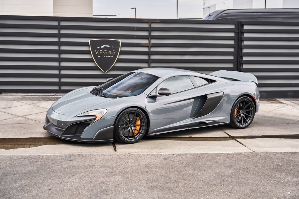 Used 2016 McLaren 675LT Coupe RWD image 6
