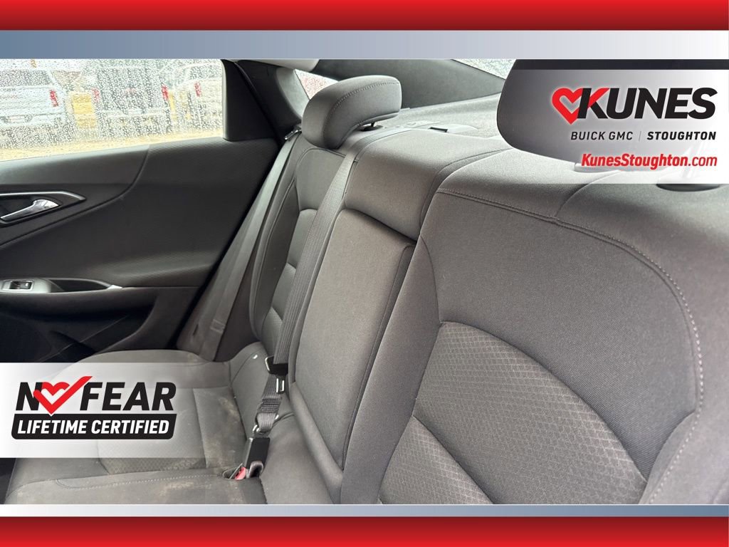 Used 2022 Chevrolet Malibu LT image 35