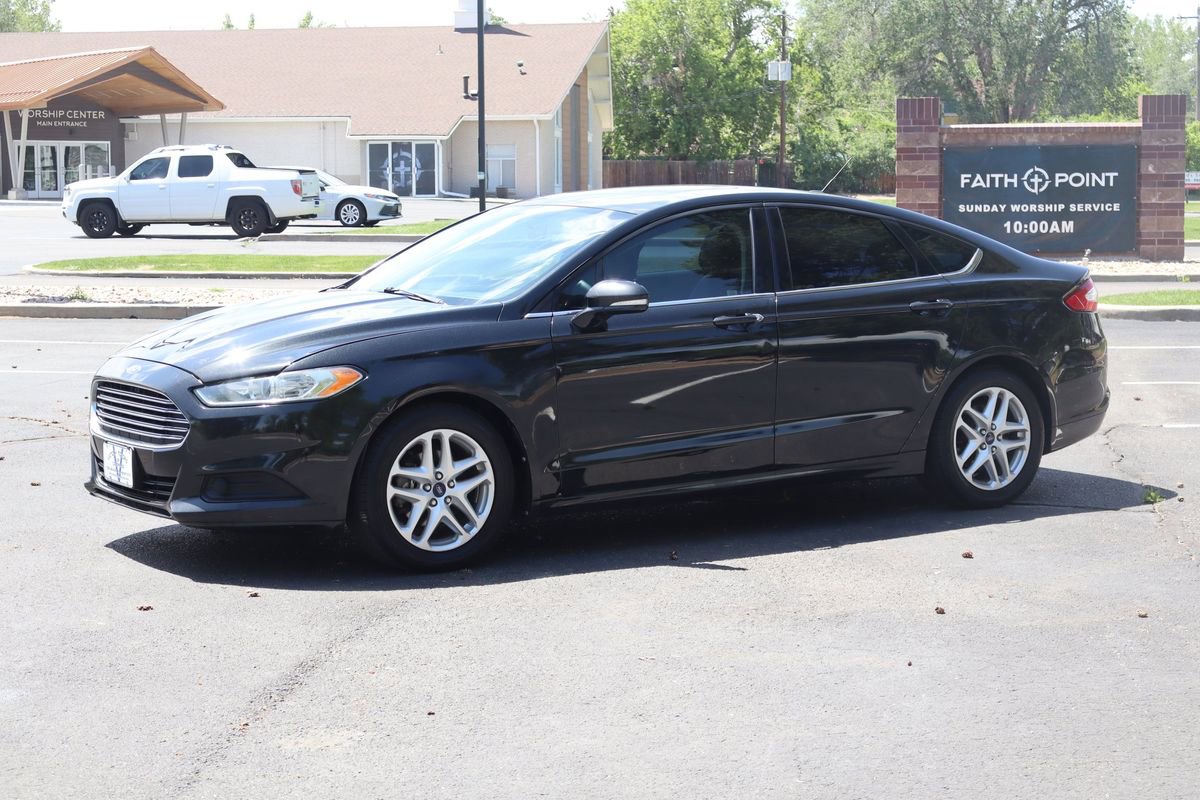 Used 2014 Ford Fusion SE FWD image 10
