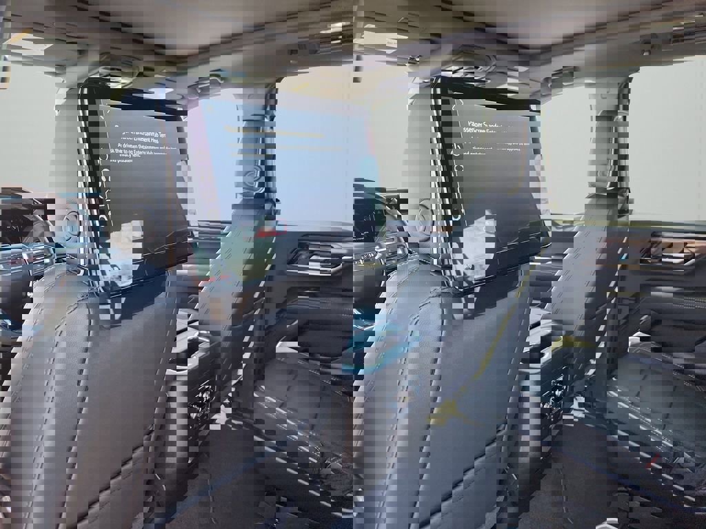 New 2026 GMC Yukon XL Elevation w/ Elevation Premium Package image 11