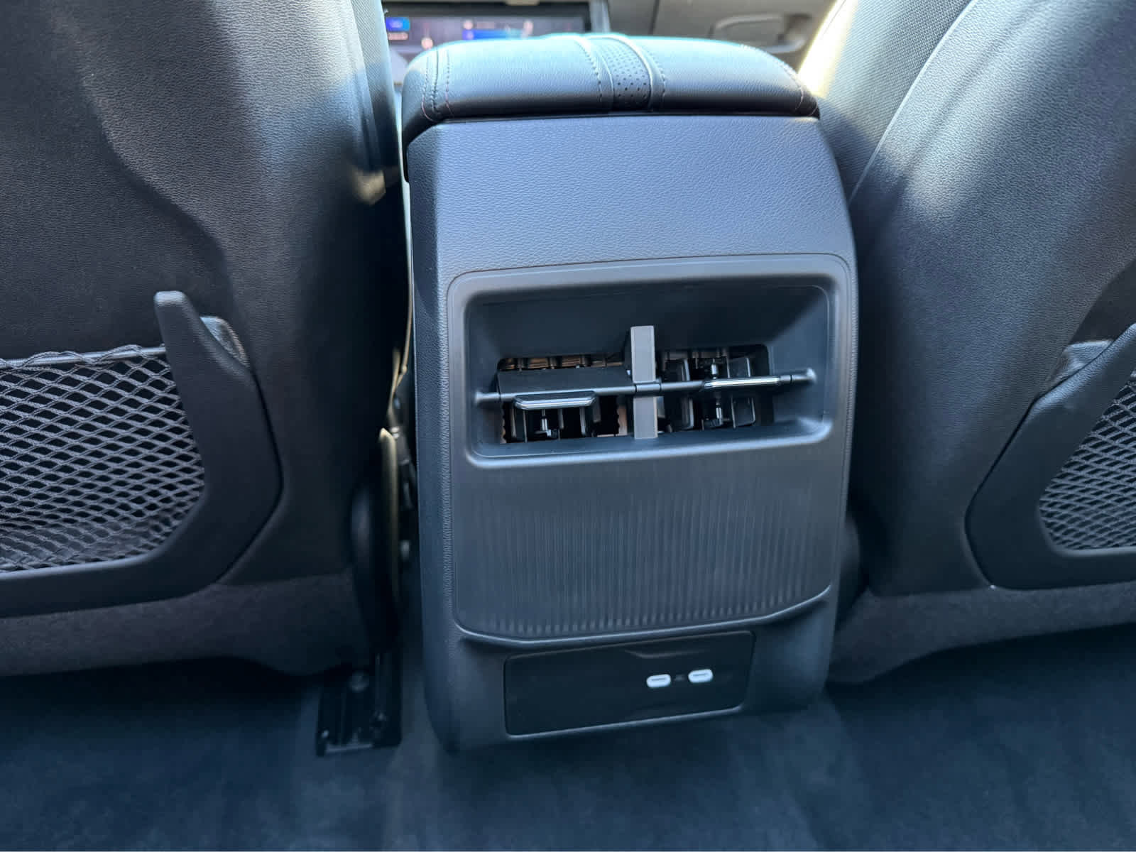 Used 2025 Jeep Wagoneer S Limited image 28